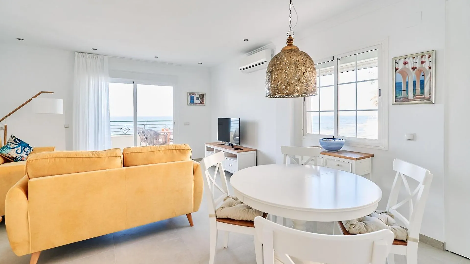 First Line Oasis Apartment Td05 Torrox