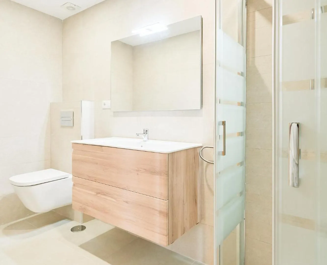 First Line Oasis Apartment Td05 Torrox
