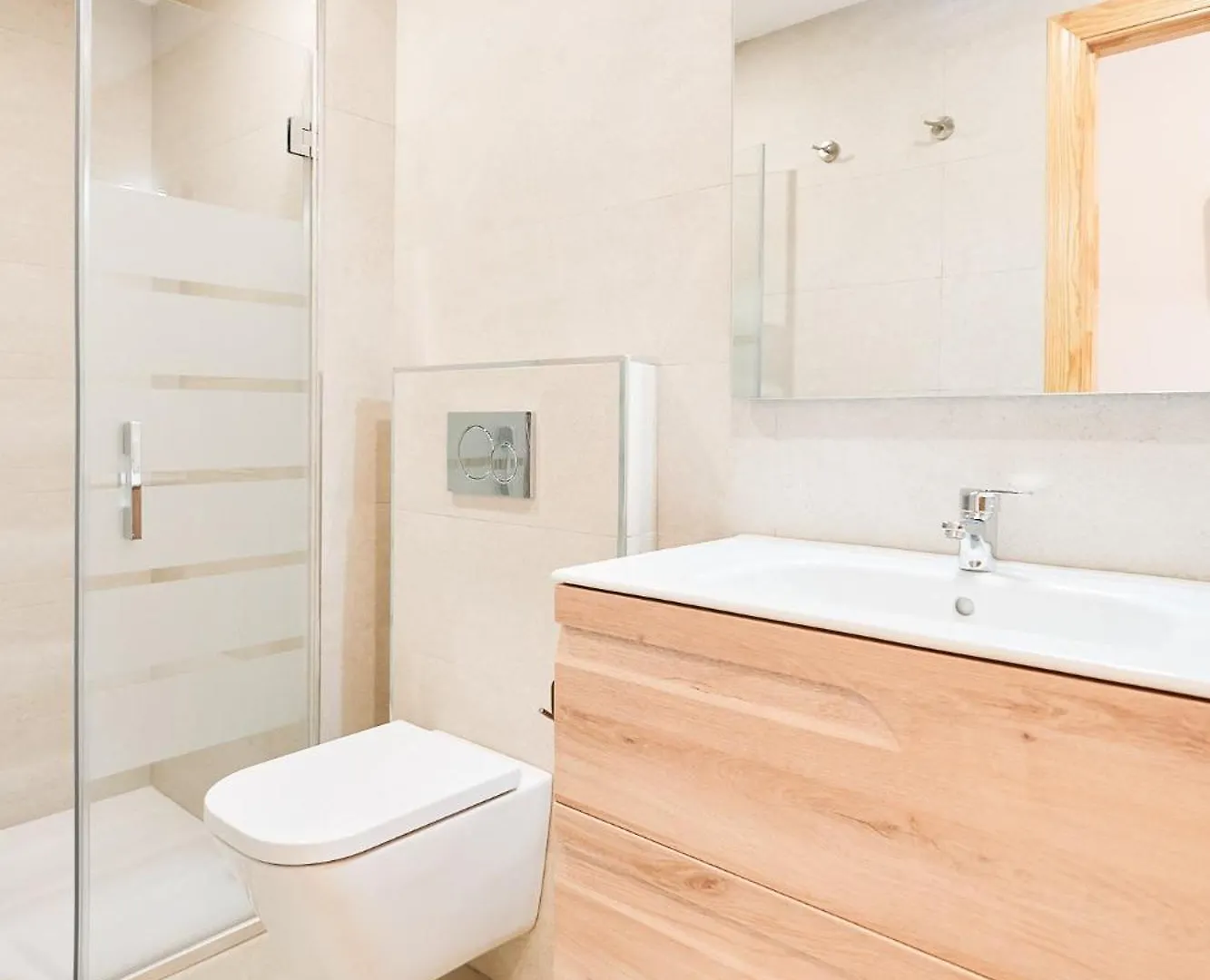 First Line Oasis Apartment Td05 Torrox 0*,  Spain