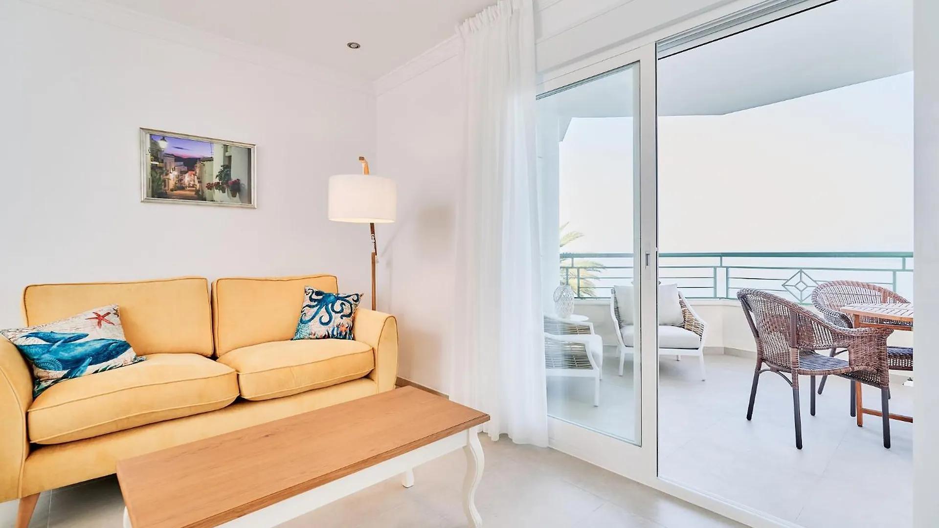 First Line Oasis Apartment Td05 Torrox 0*,