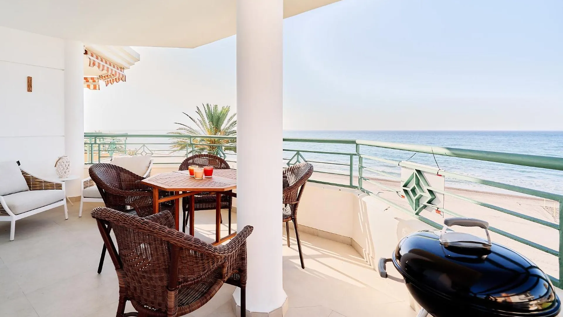 First Line Oasis Apartment Td05 Torrox