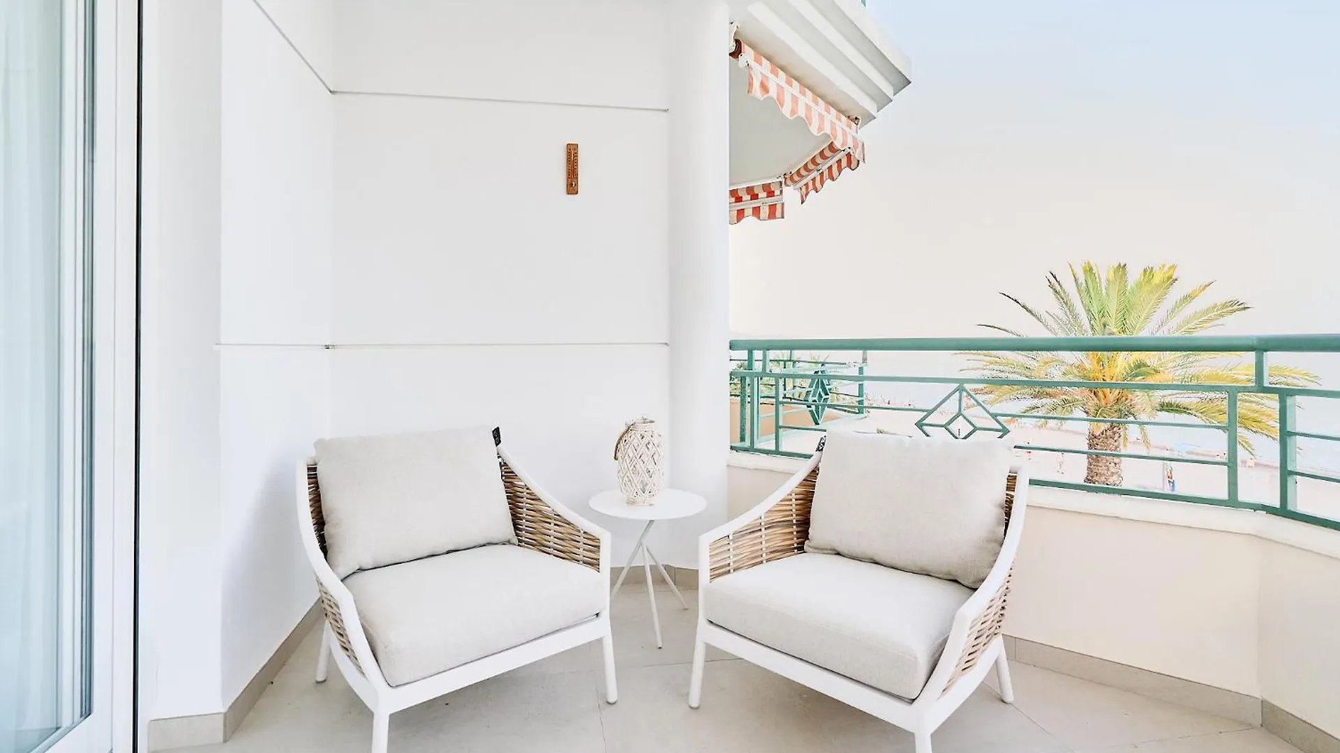First Line Oasis Apartment Td05 Torrox Spain