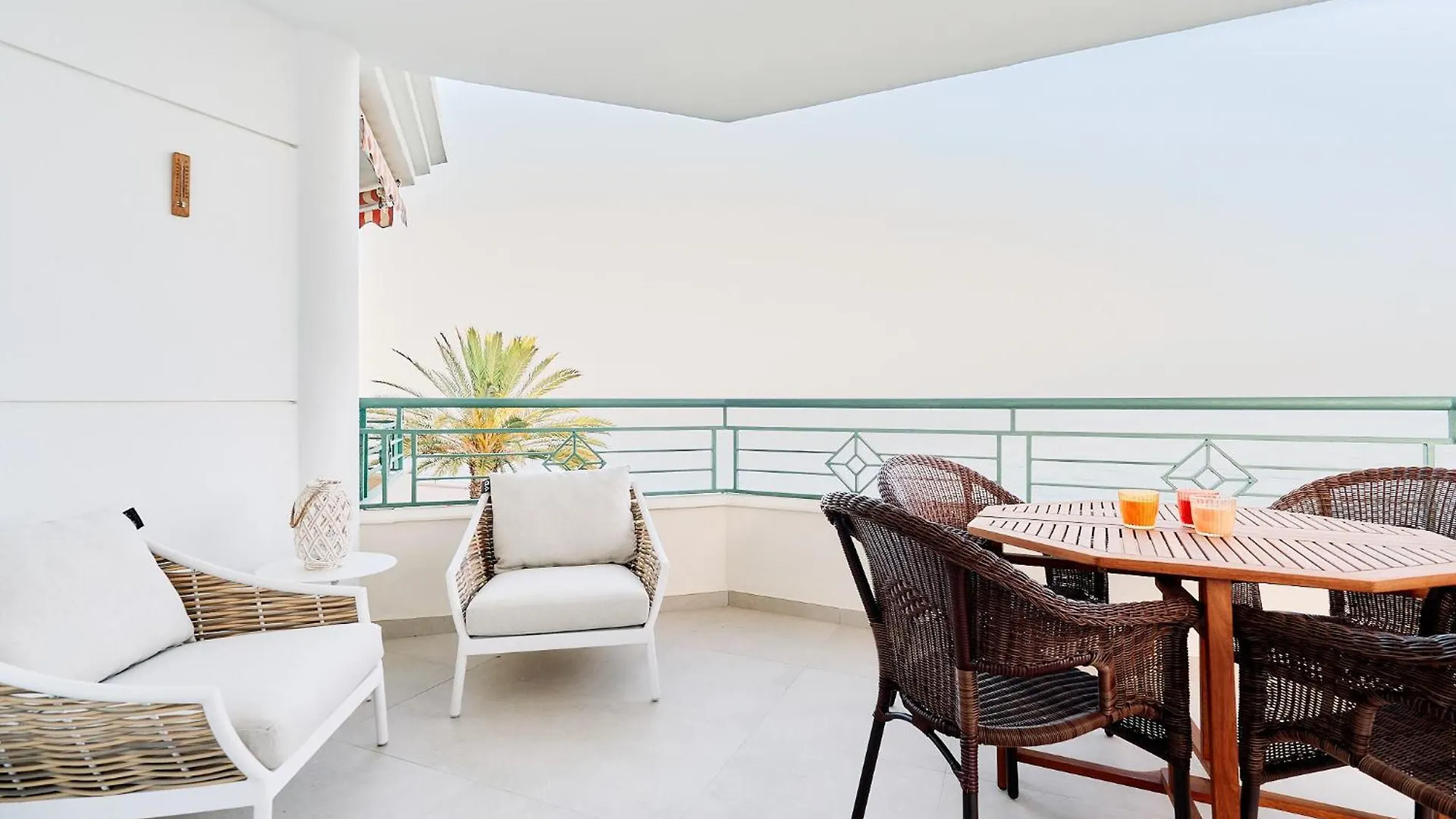 First Line Oasis Apartment Td05 Torrox